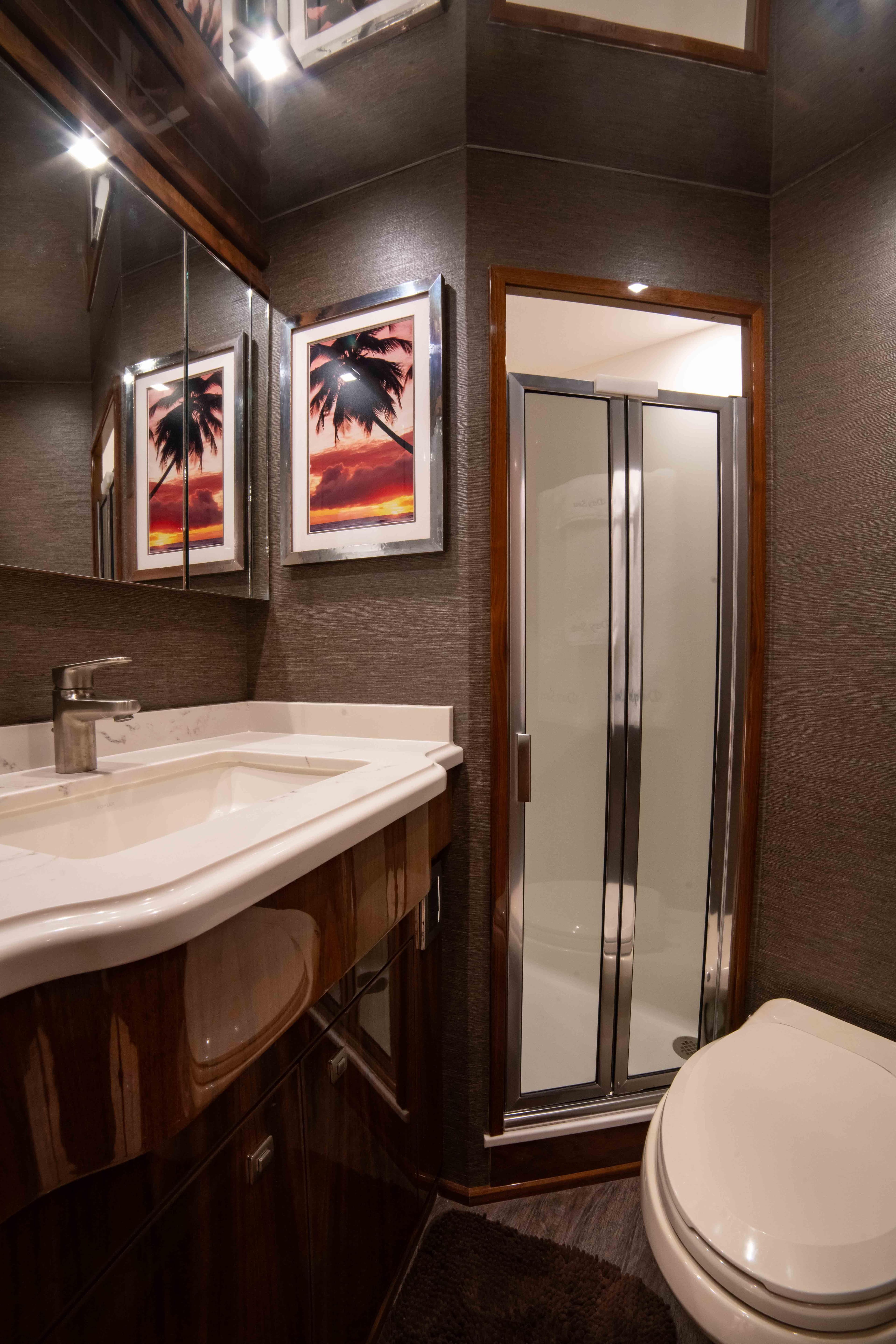 2019 Viking 72 Enclosed Bridge