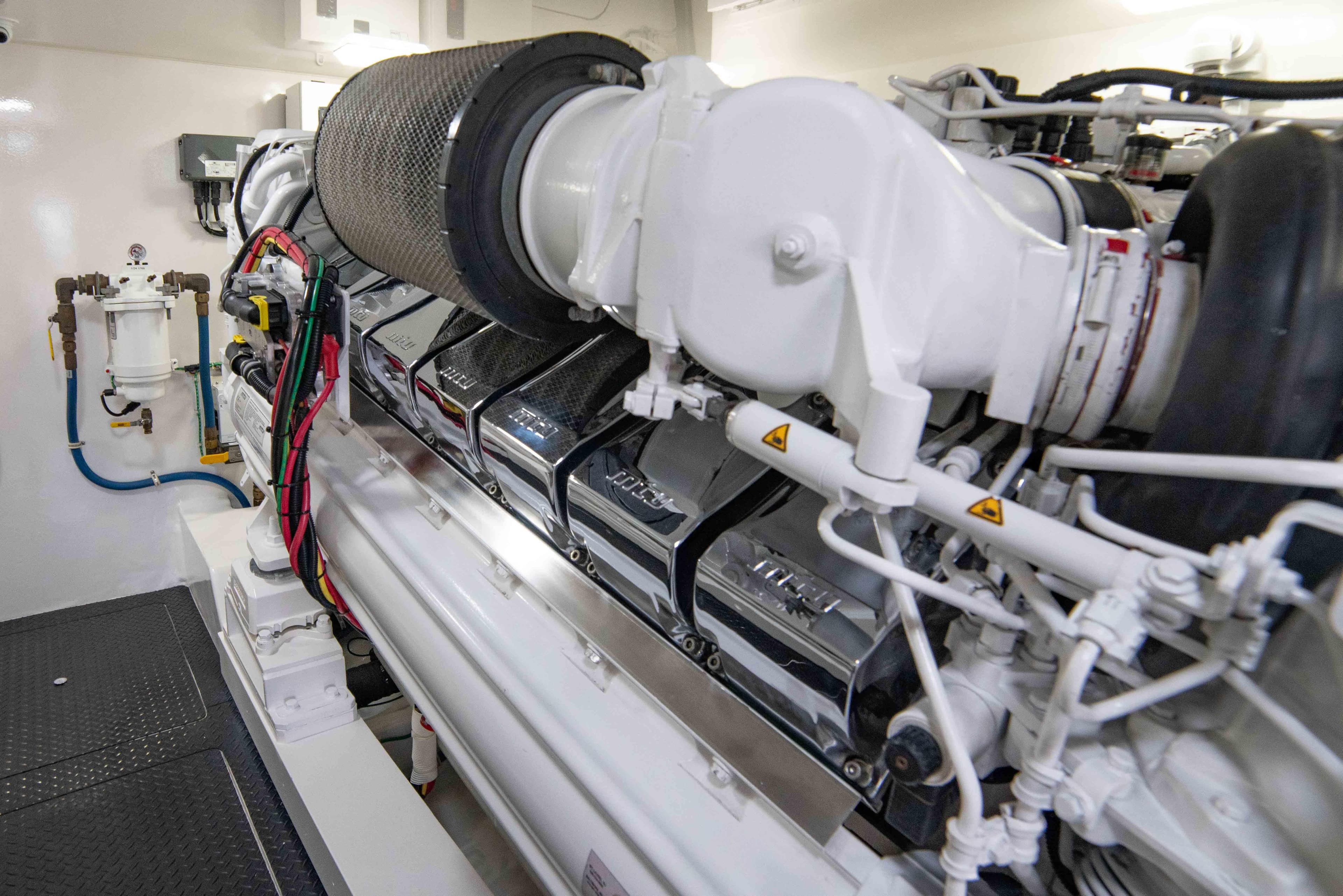 2019 Viking 72 Enclosed Bridge