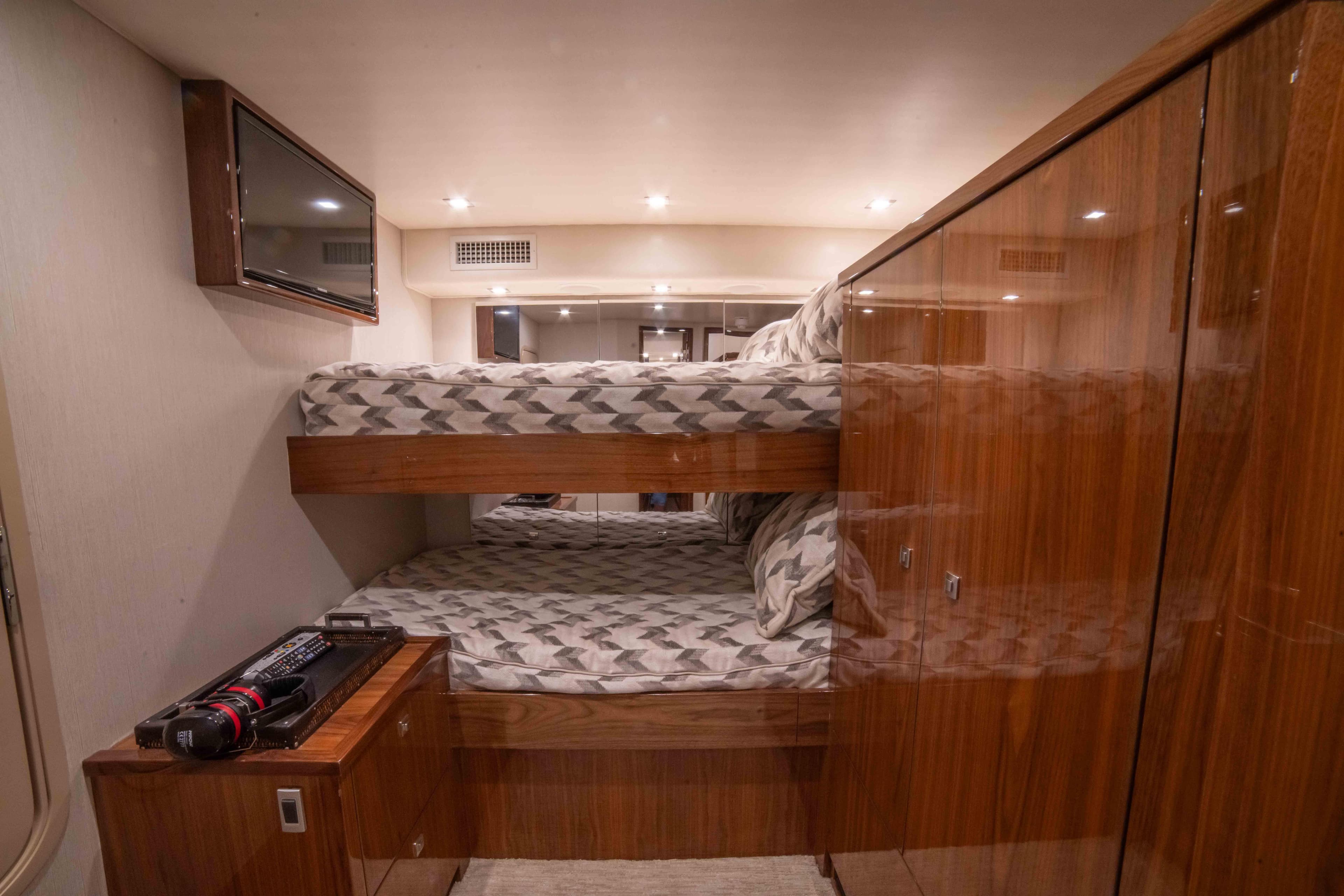 2019 Viking 72 Enclosed Bridge