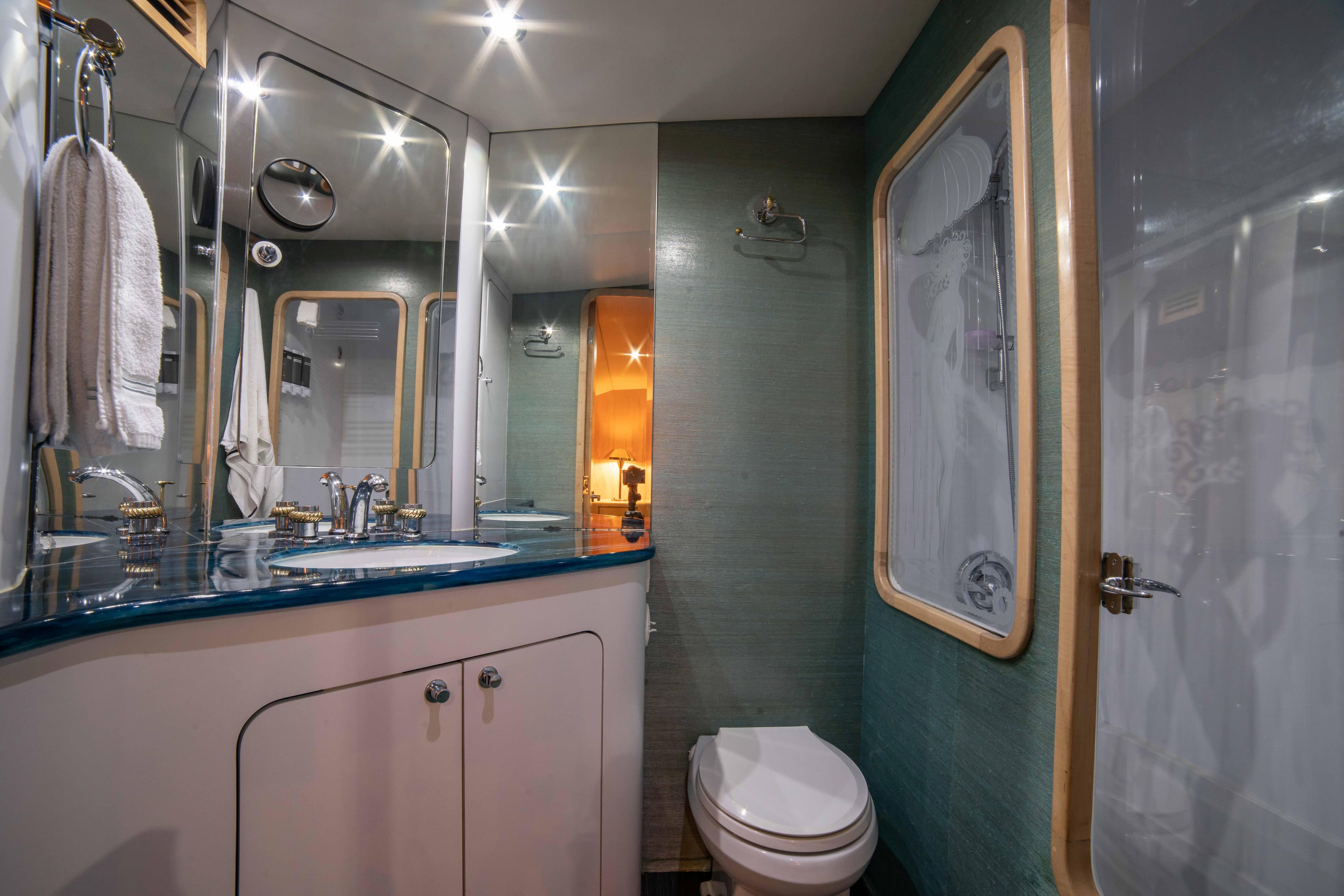 1996 Donzi 72 Custom Convertible