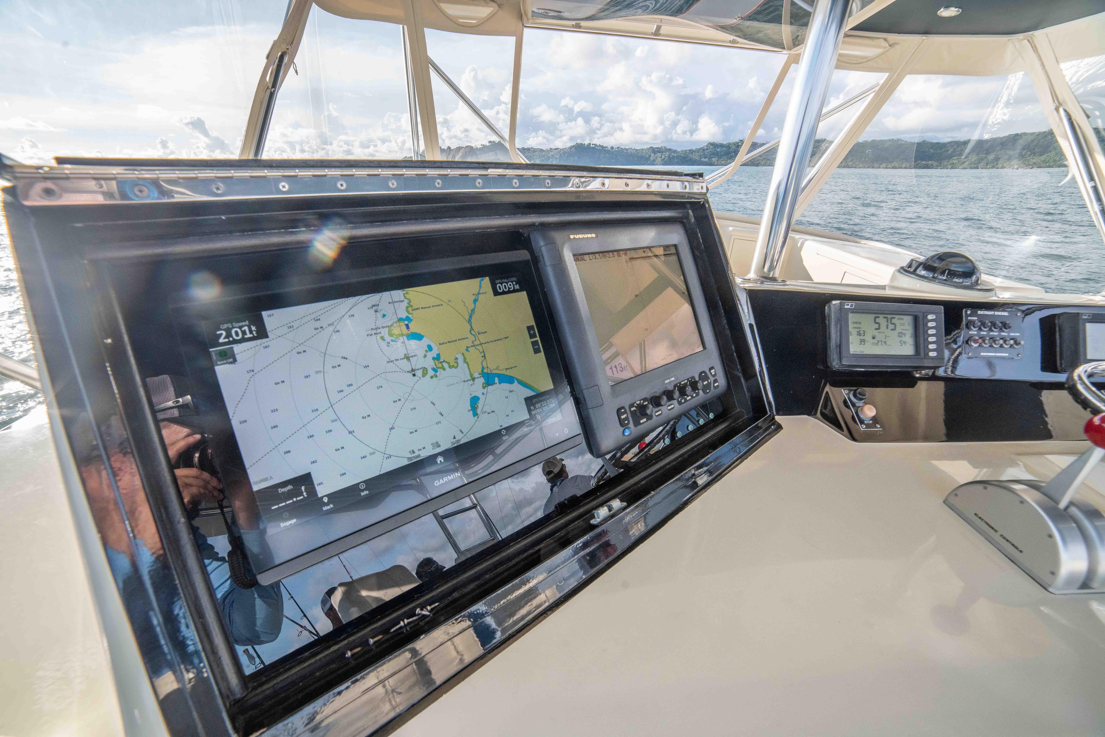Navigation system on a 1996 Donzi 72 Custom Convertible yacht.