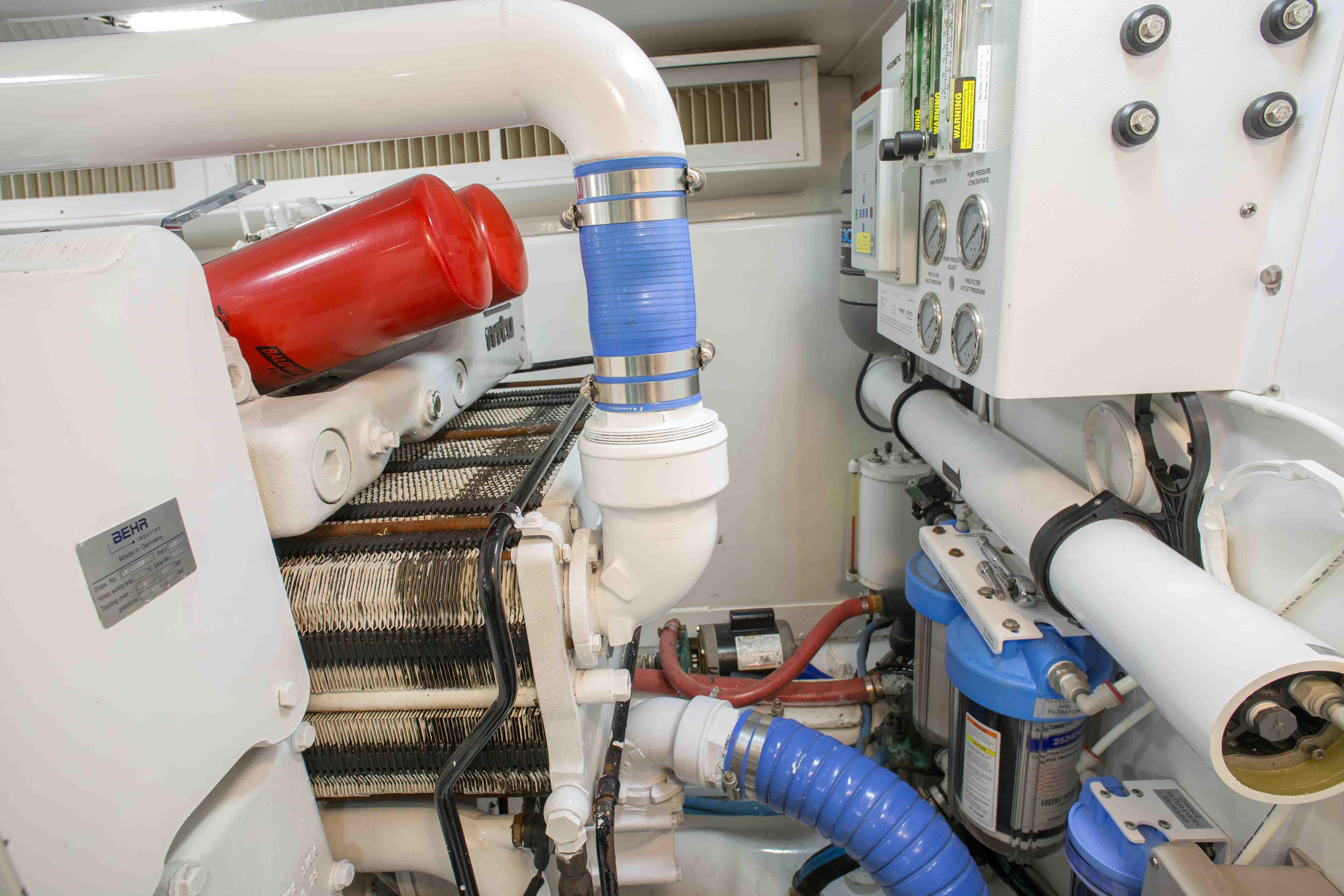 1996 Donzi 72 Custom Convertible