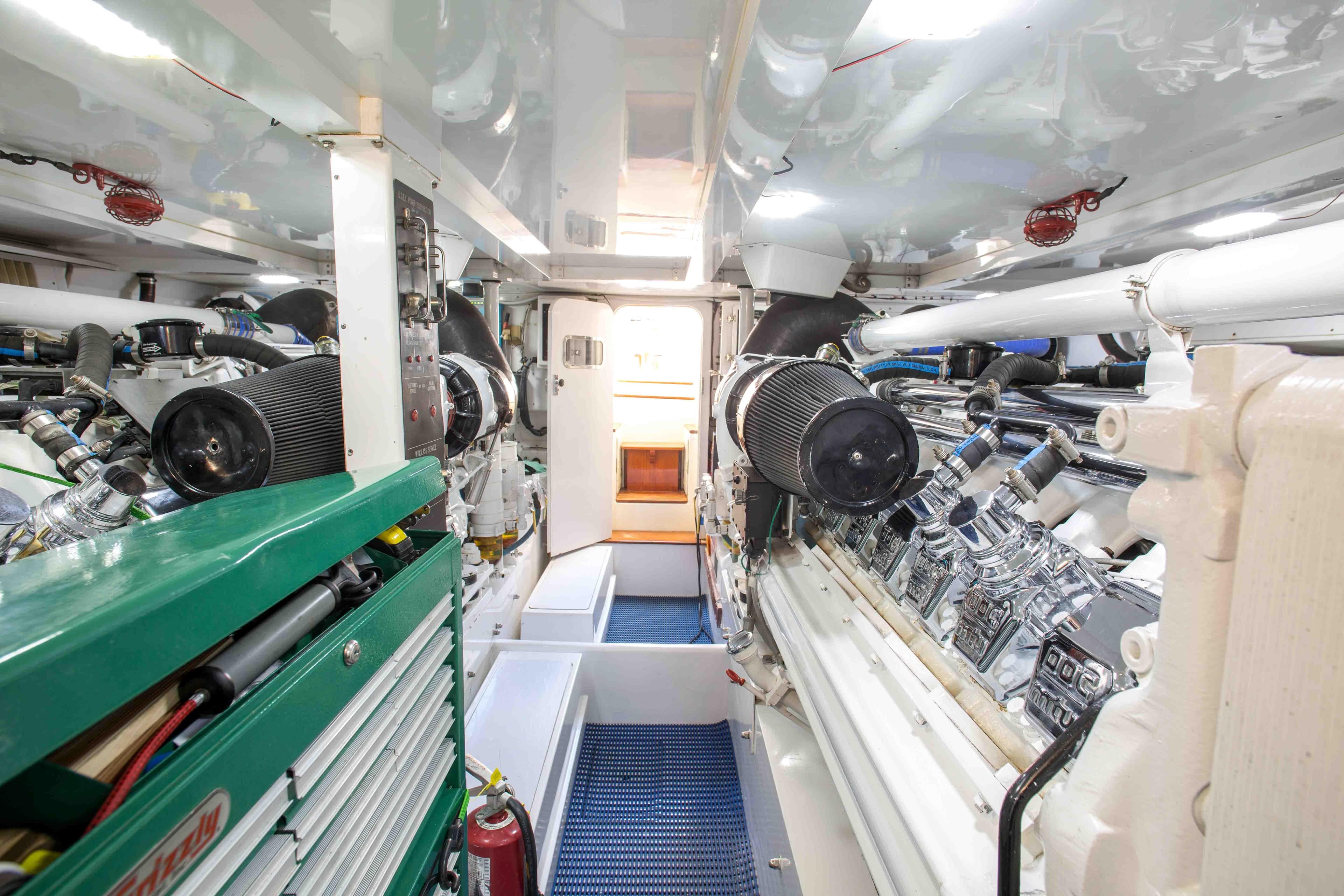 1996 Donzi 72 Custom Convertible