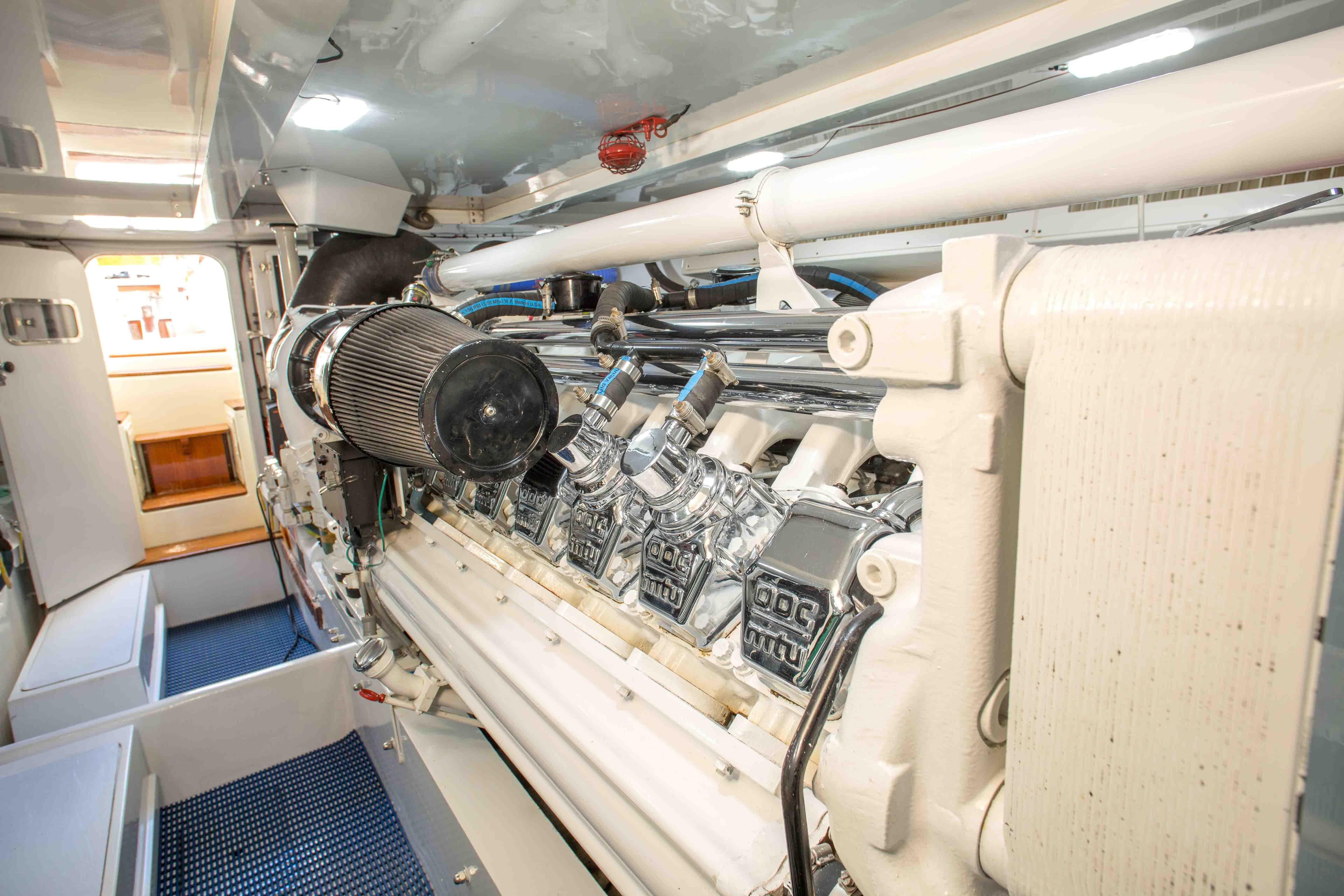 1996 Donzi 72 Custom Convertible